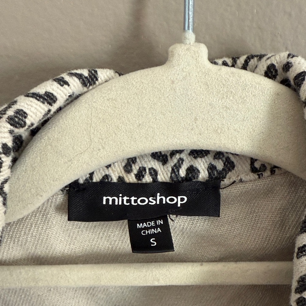 Leopard Print Jacket - Picture 2 of 5